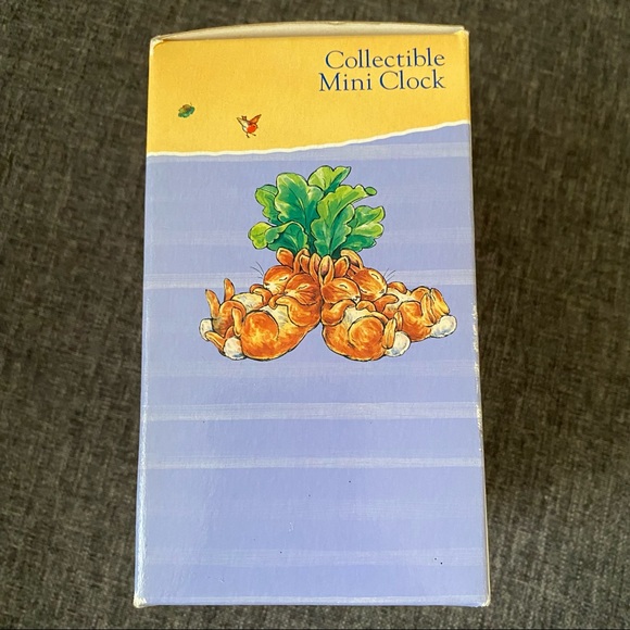 NIB Peter Rabbit Collectible Mini Clock - Picture 3 of 5